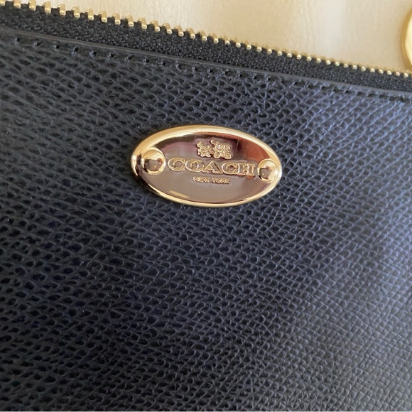 Coach Black and Brown Men's Bag - Picture 6 of 8